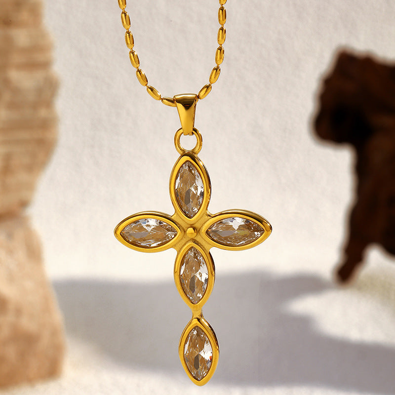 ✝️Колие с висулка с разпятието на Исус