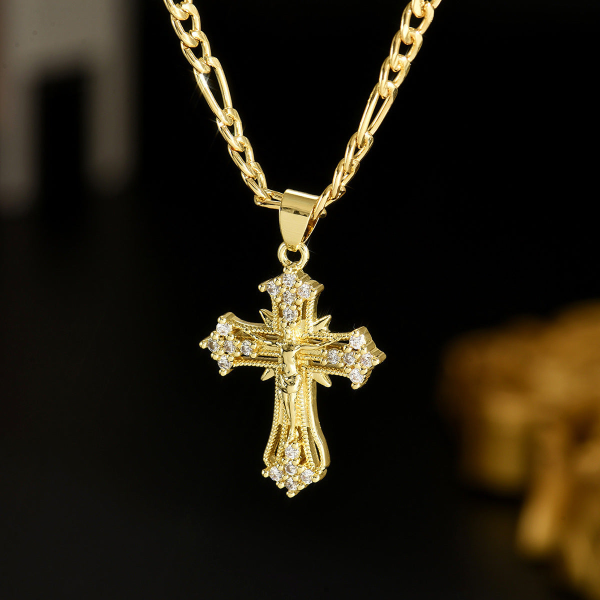 ✝️✨Колие с кръст на Исус -- Този кръст е символ на Исус Христос.