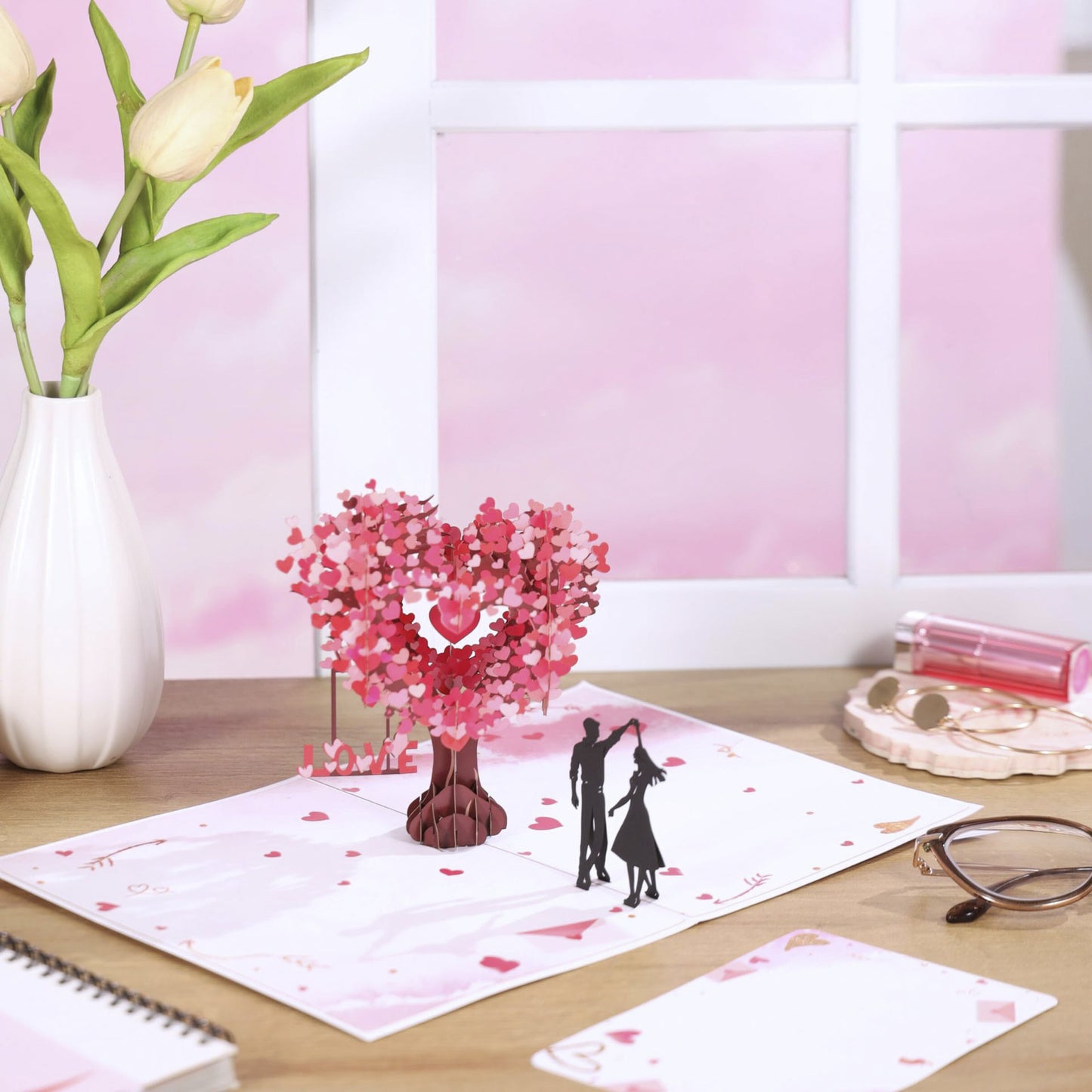 💕💞 Карта за Свети Валентин: 3D поздравителна карта с дърво във формата на сърце