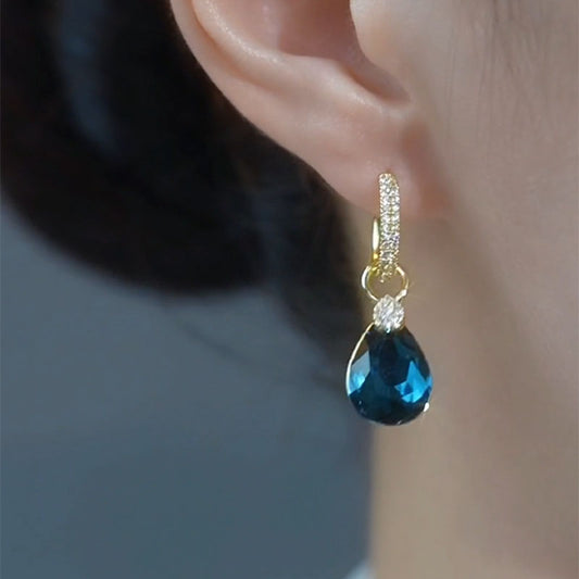 【Купете 2, вземете 2 безплатно】✨💧4 чифта луксозни кристални диамантени обеци във формата на сълза, нишов дизайн, елегантни и универсални, нови модни обеци за 2026 г.