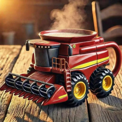 🚜☕ Чаша със селскостопанска техника във формата на ретро трактор