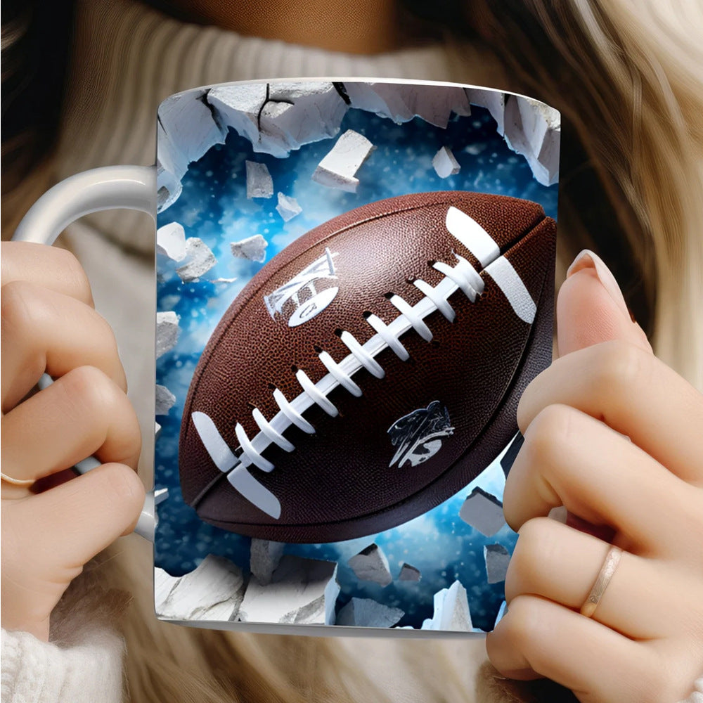 ⚽🏀🥎 Керамична чаша с дизайни на футбол, баскетбол и ръгби